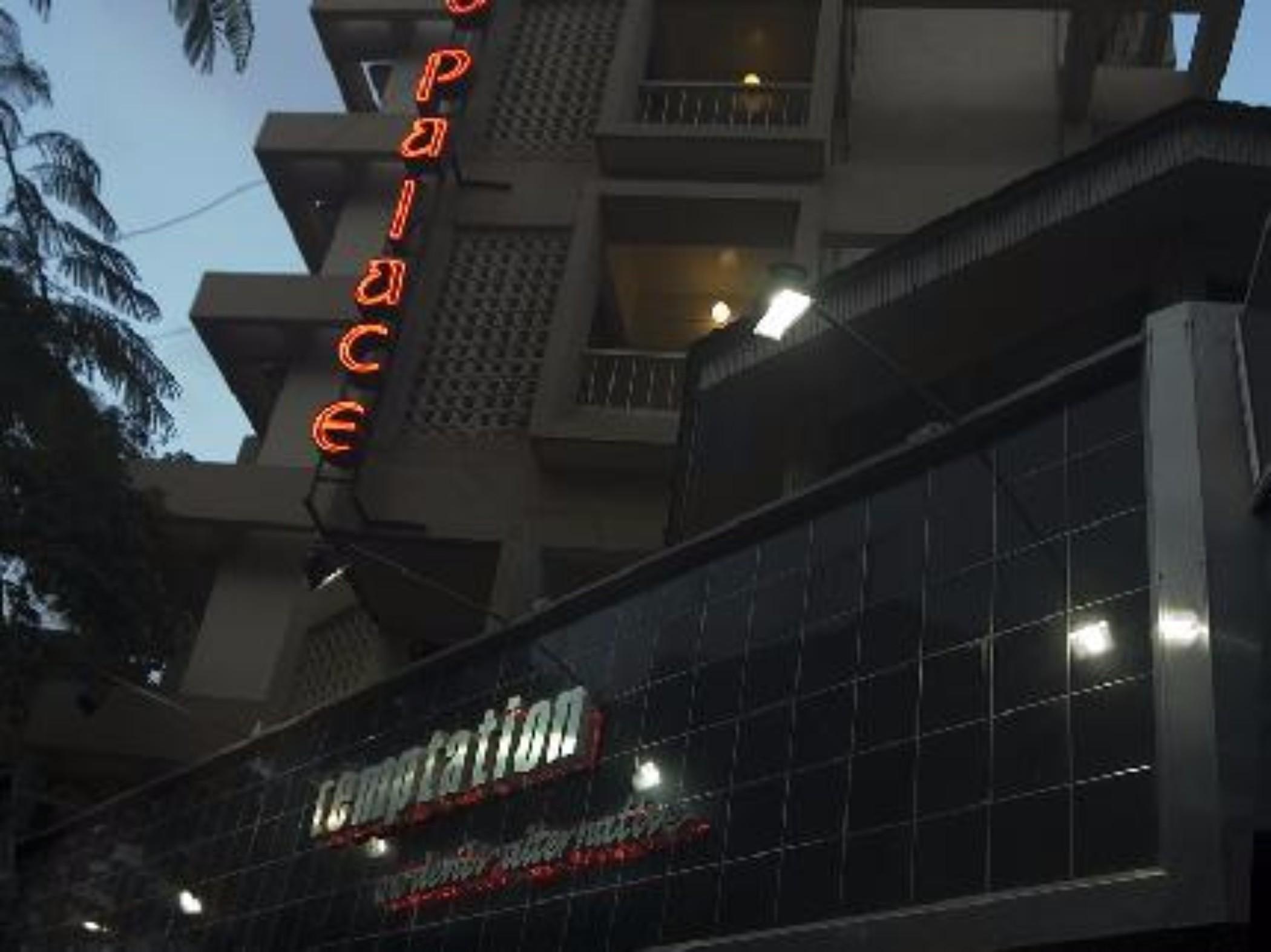Hotel Metro Palace Bandra Mumbai Exteriör bild