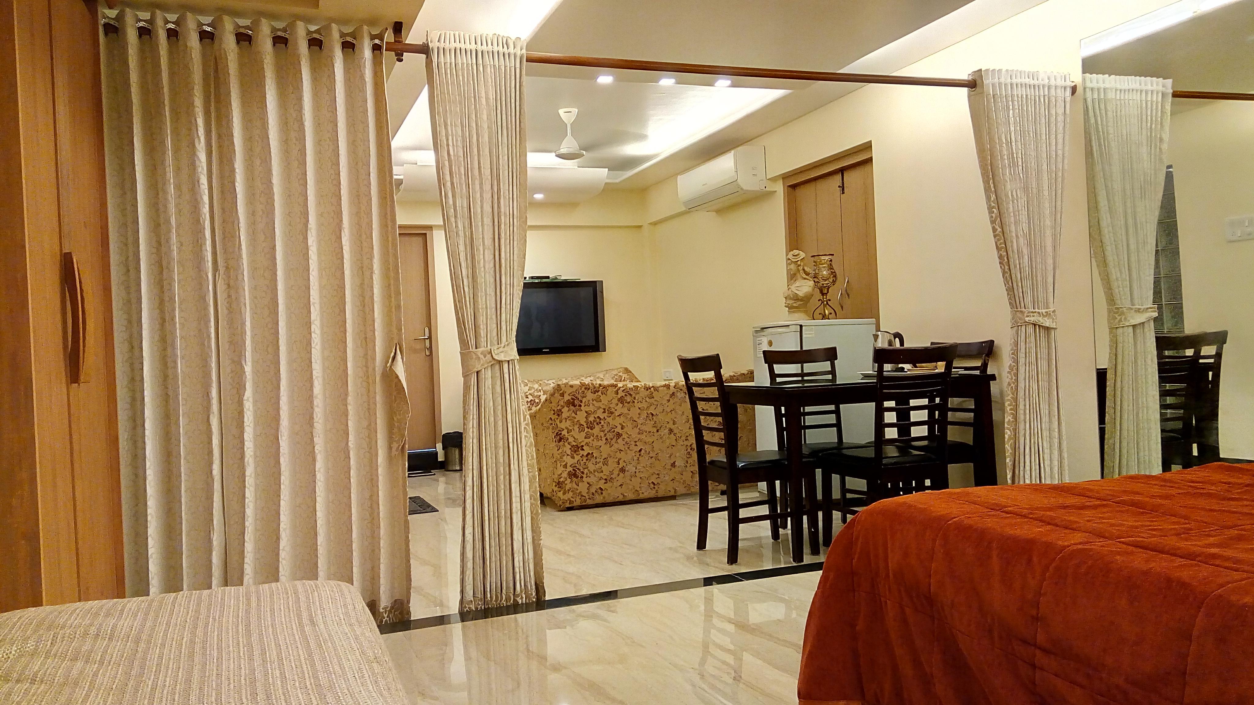 Hotel Metro Palace Mumbai Exteriör bild