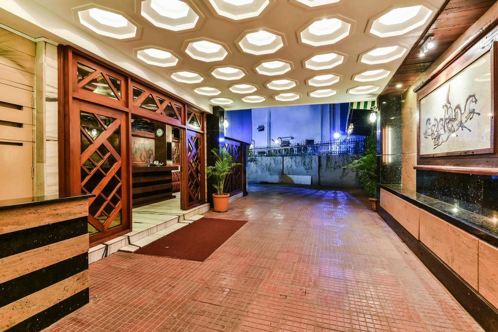 Hotel Metro Palace Mumbai Exteriör bild